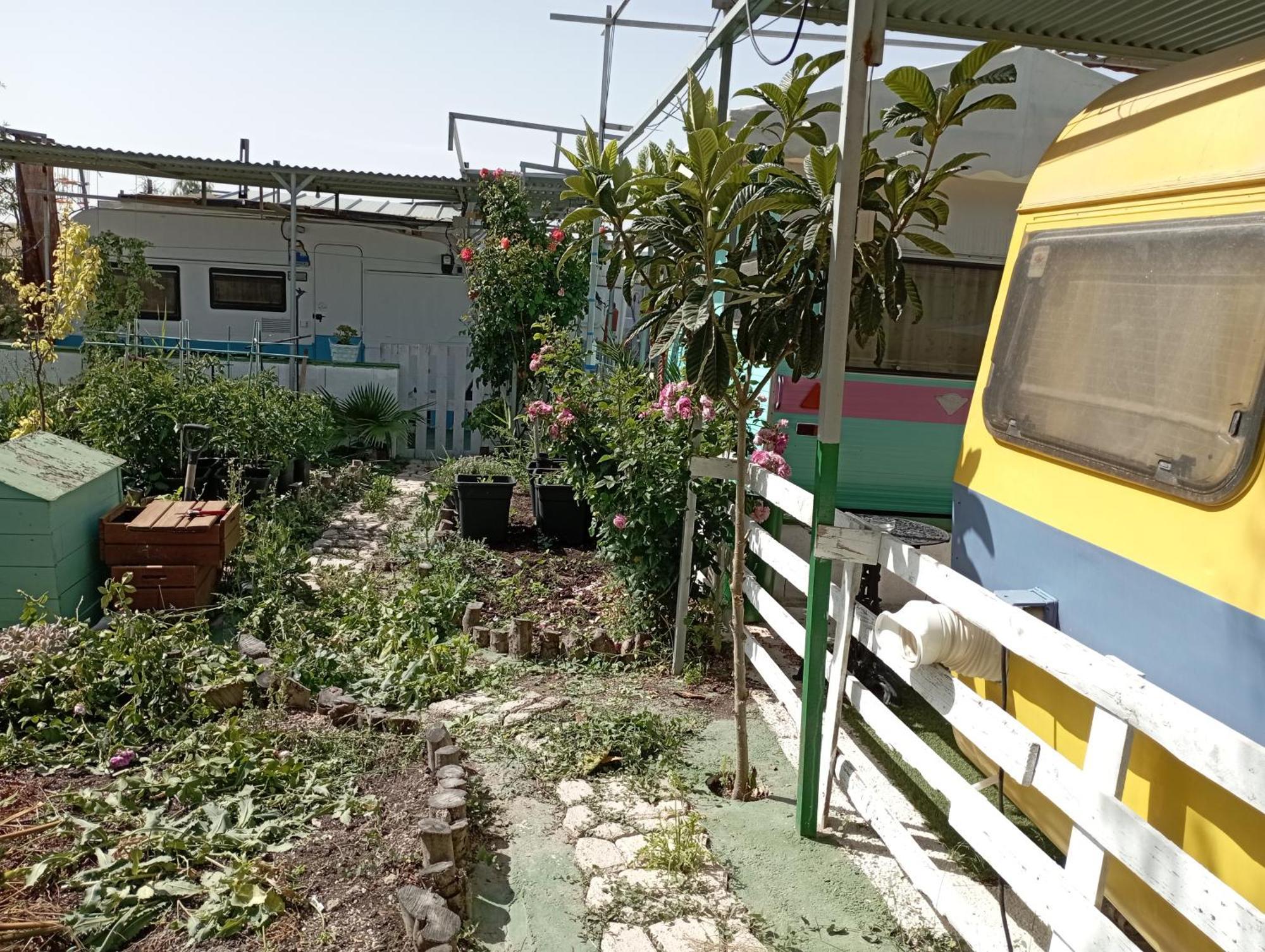 Caravanas Y Habitaciones Para Relajarse Sax Exterior photo